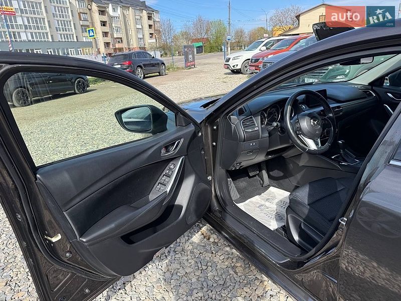 Седан Mazda 6 2015 в Коломые