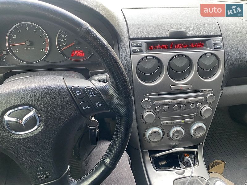 Седан Mazda 6 2004 в Киеве