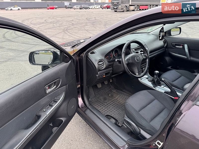 Универсал Mazda 6 2006 в Петропавловской Борщаговке