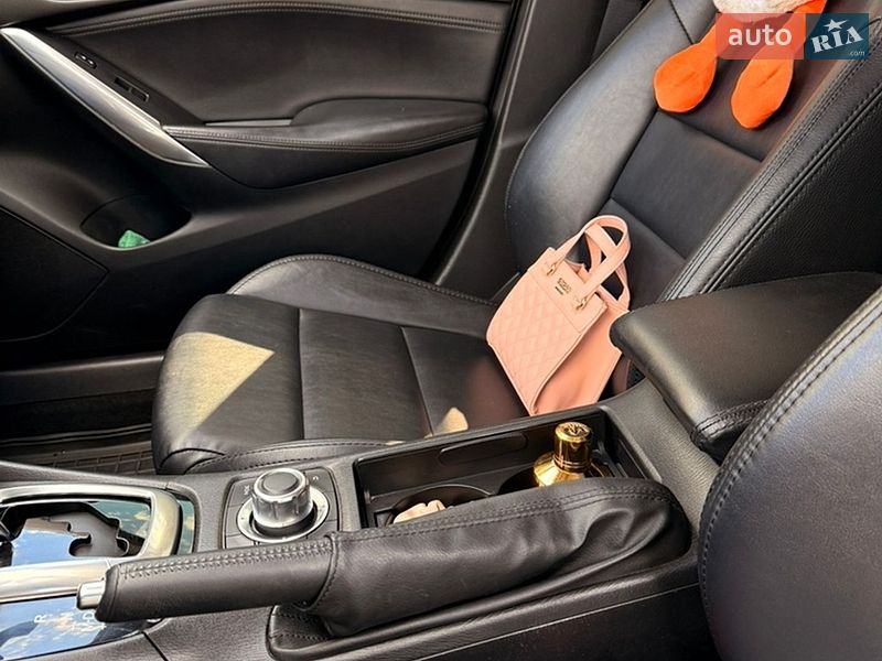 Седан Mazda 6 2013 в Фастові