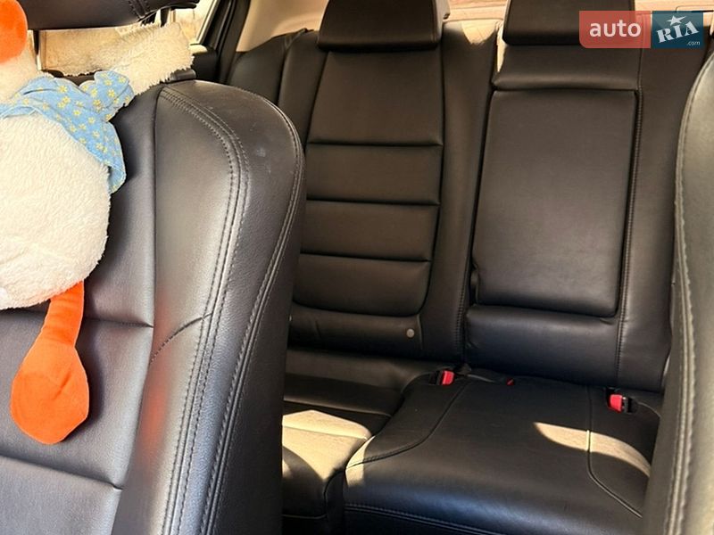 Седан Mazda 6 2013 в Фастові