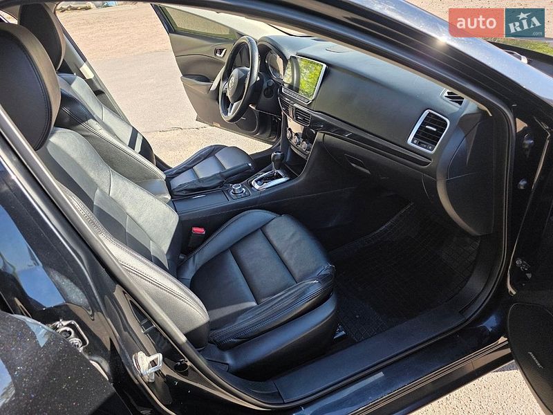 Седан Mazda 6 2013 в Александрие