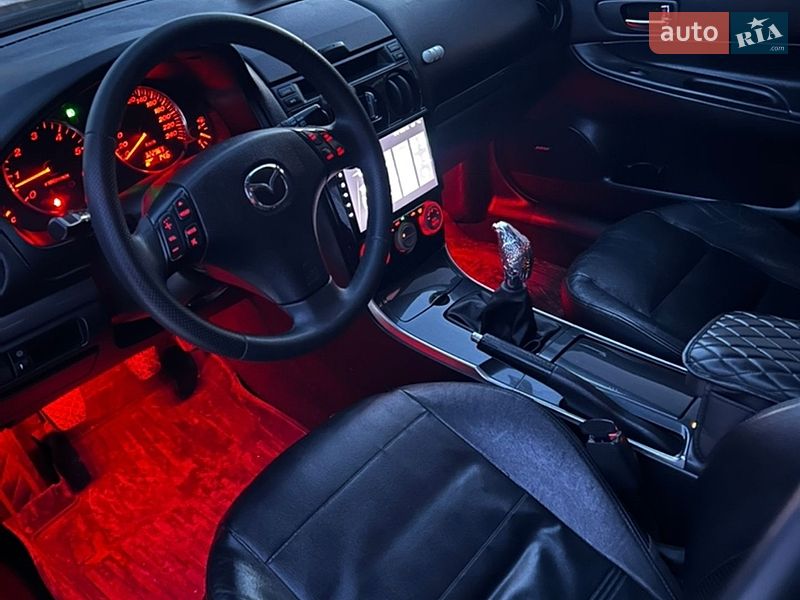 Универсал Mazda 6 2003 в Турийске