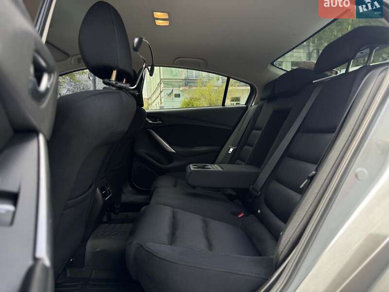 Седан Mazda 6 2017 в Киеве