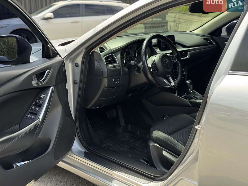 Седан Mazda 6 2017 в Киеве