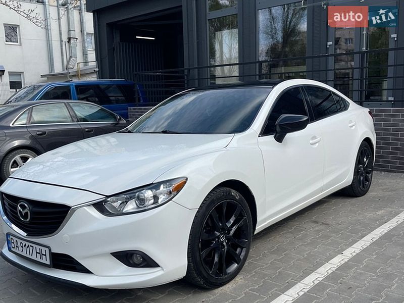 Седан Mazda 6 2013 в Черновцах