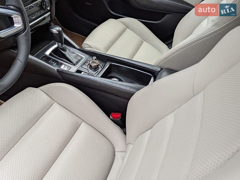 Седан Mazda 6 2016 в Измаиле
