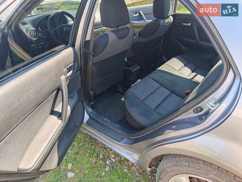 Седан Mazda 6 2005 в Лохвице