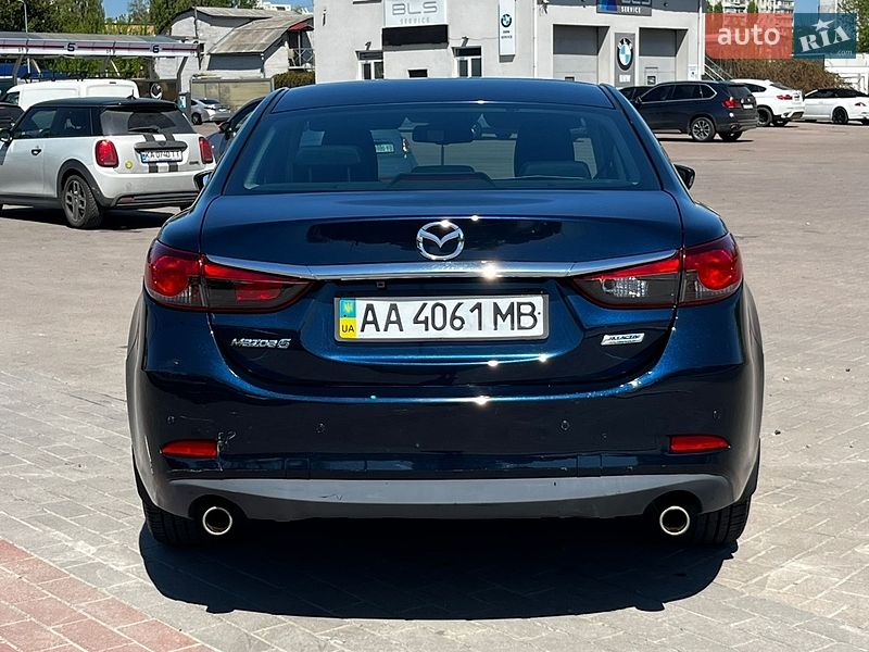 Седан Mazda 6 2015 в Борщеве