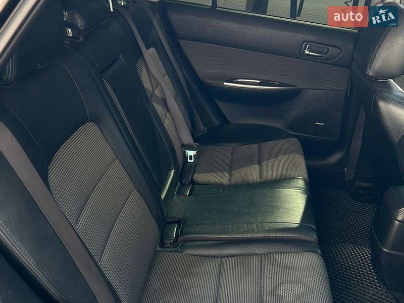 Универсал Mazda 6 2004 в Обухове