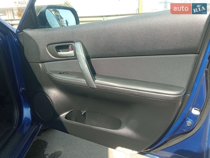 Универсал Mazda 6 2005 в Киеве