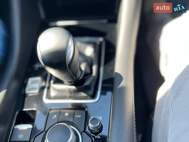 Седан Mazda 6 2019 в Киеве