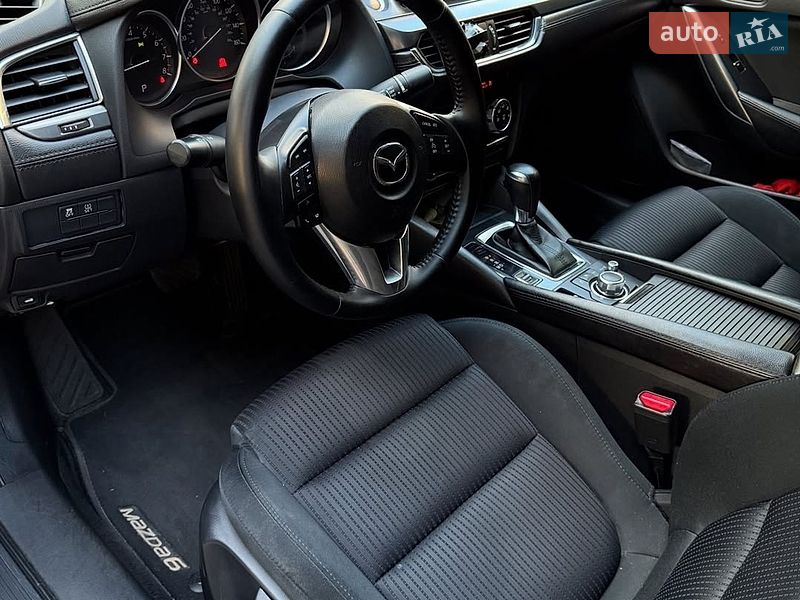 Седан Mazda 6 2016 в Львове