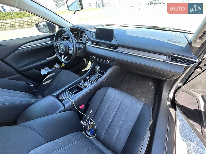 Седан Mazda 6 2019 в Киеве
