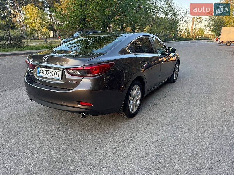 Седан Mazda 6 2016 в Киеве
