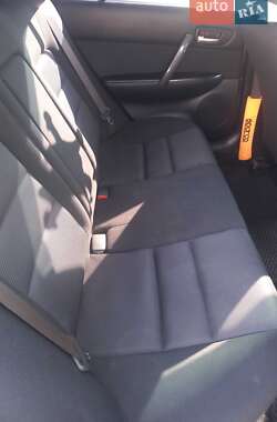 Седан Mazda 6 2006 в Чернигове