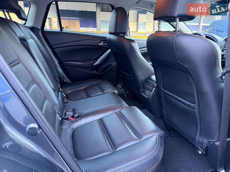 Универсал Mazda 6 2015 в Ровно
