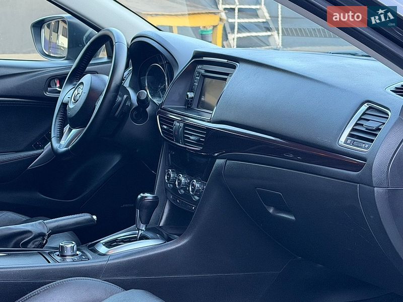 Универсал Mazda 6 2015 в Ровно