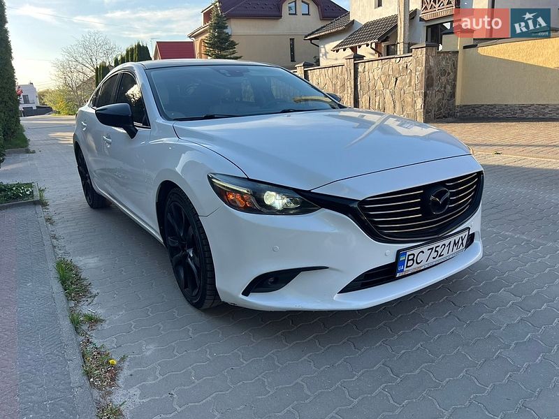 Седан Mazda 6 2015 в Львові