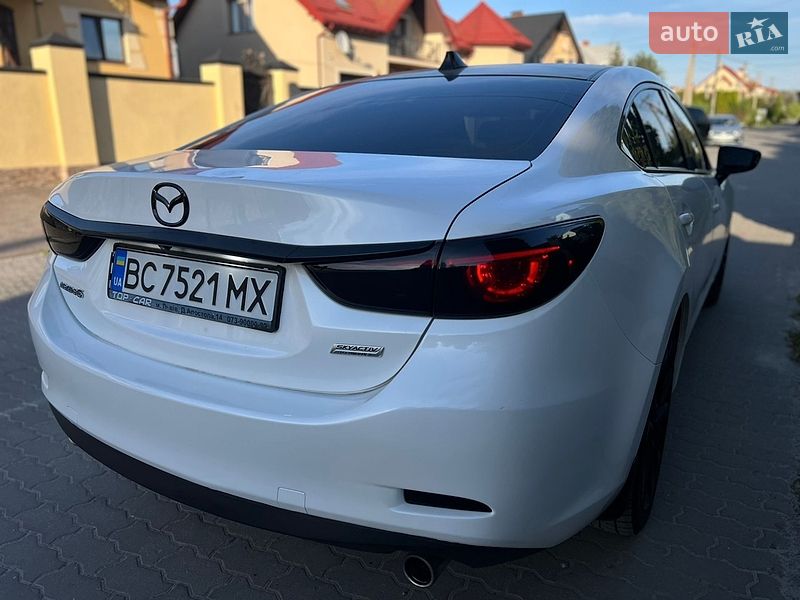 Седан Mazda 6 2015 в Львові