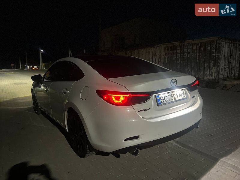 Седан Mazda 6 2015 в Львові