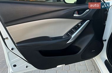 Седан Mazda 6 2015 в Львові