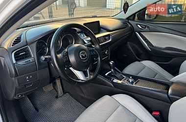 Седан Mazda 6 2015 в Львові