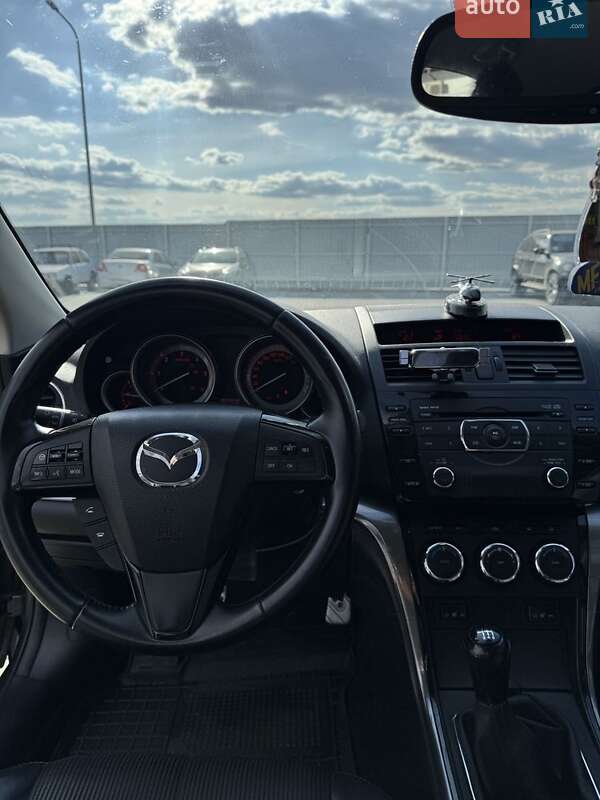 Ліфтбек Mazda 6 2011 в Гайсину