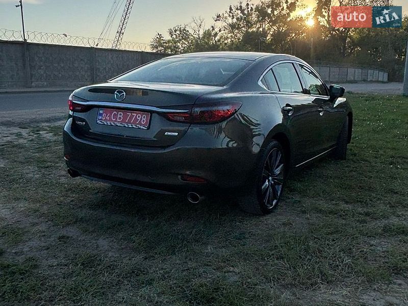 Седан Mazda 6 2018 в Киеве