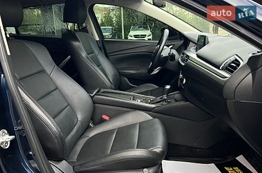 Седан Mazda 6 2017 в Ивано-Франковске