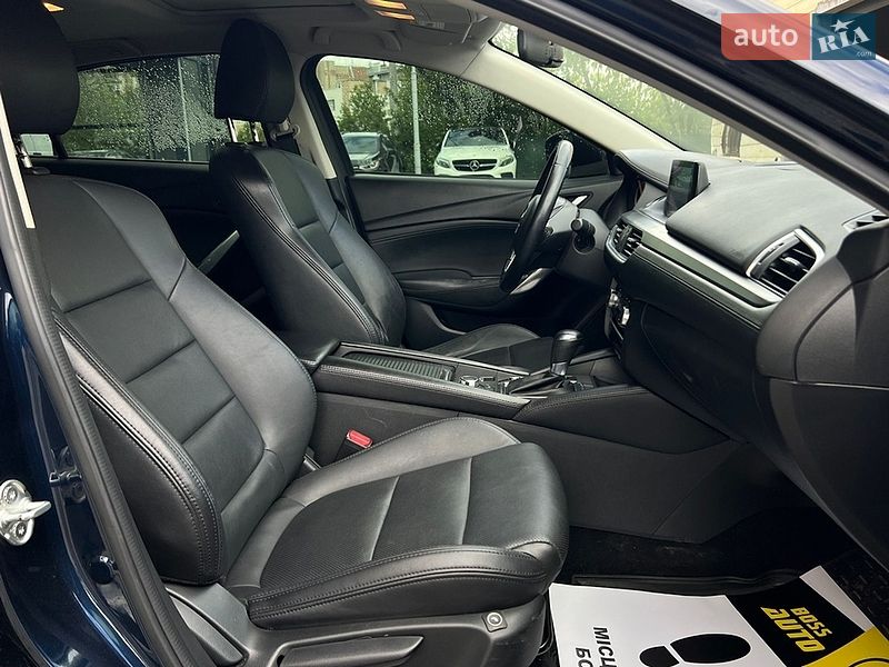 Седан Mazda 6 2017 в Ивано-Франковске