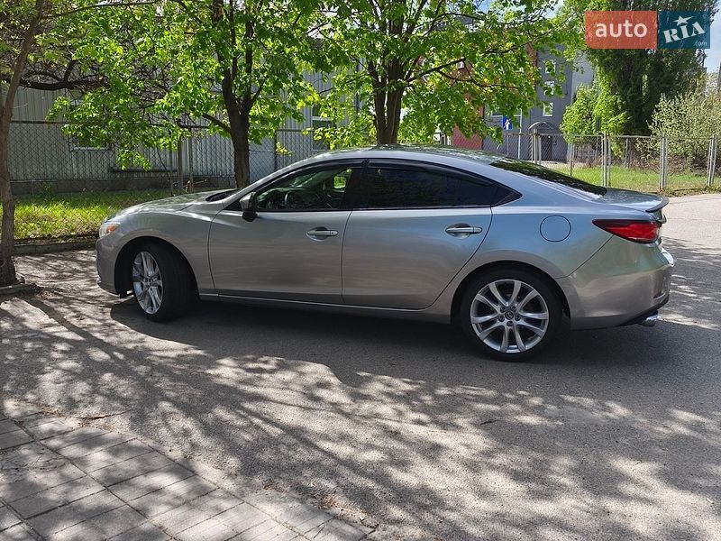 Седан Mazda 6 2013 в Чернигове