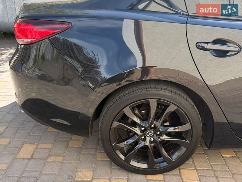 Седан Mazda 6 2015 в Николаеве
