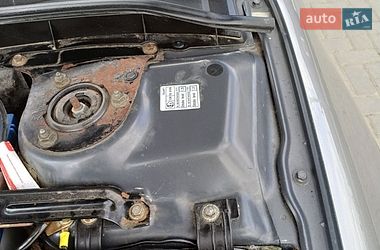 Седан Mazda 6 2002 в Золочеве