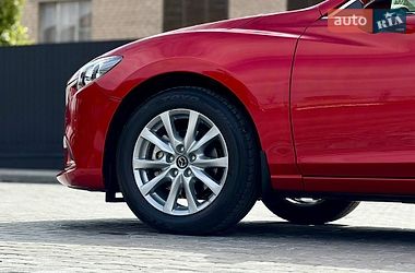 Седан Mazda 6 2017 в Днепре