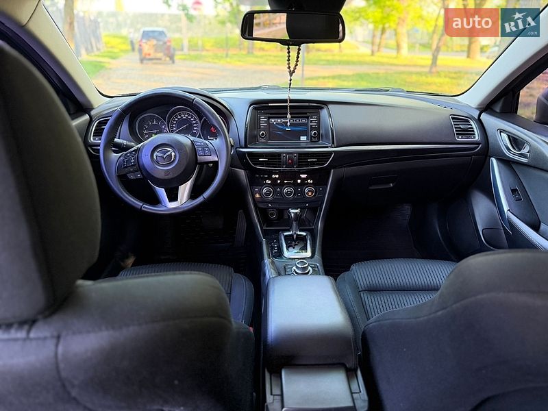 Седан Mazda 6 2013 в Кременчуге