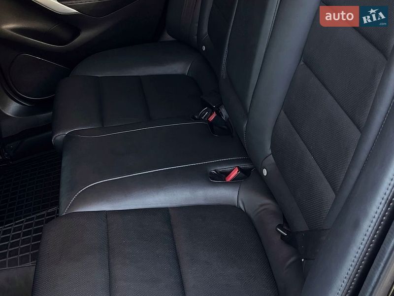 Седан Mazda 6 2015 в Полтаве