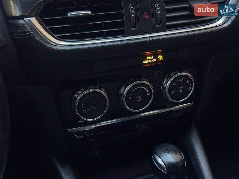 Седан Mazda 6 2015 в Полтаве