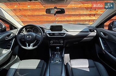 Седан Mazda 6 2016 в Белогородке