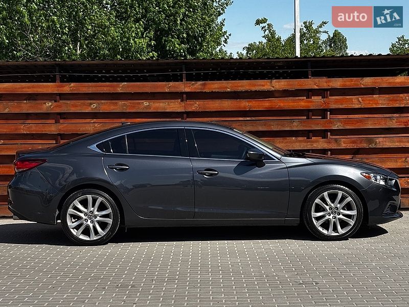 Седан Mazda 6 2016 в Белогородке