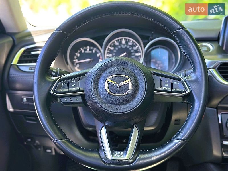 Седан Mazda 6 2016 в Киеве