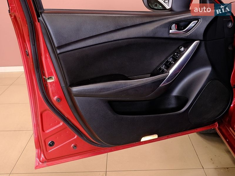 Седан Mazda 6 2015 в Одессе