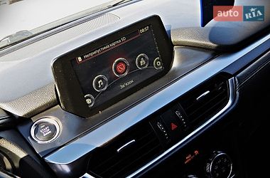 Седан Mazda 6 2014 в Черкассах