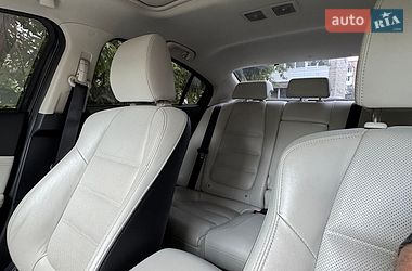 Седан Mazda 6 2014 в Тернополе