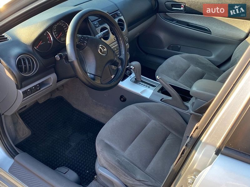 Седан Mazda 6 2004 в Шептицькому