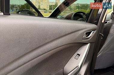 Седан Mazda 6 2013 в Львове