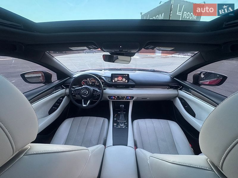 Седан Mazda 6 2019 в Киеве