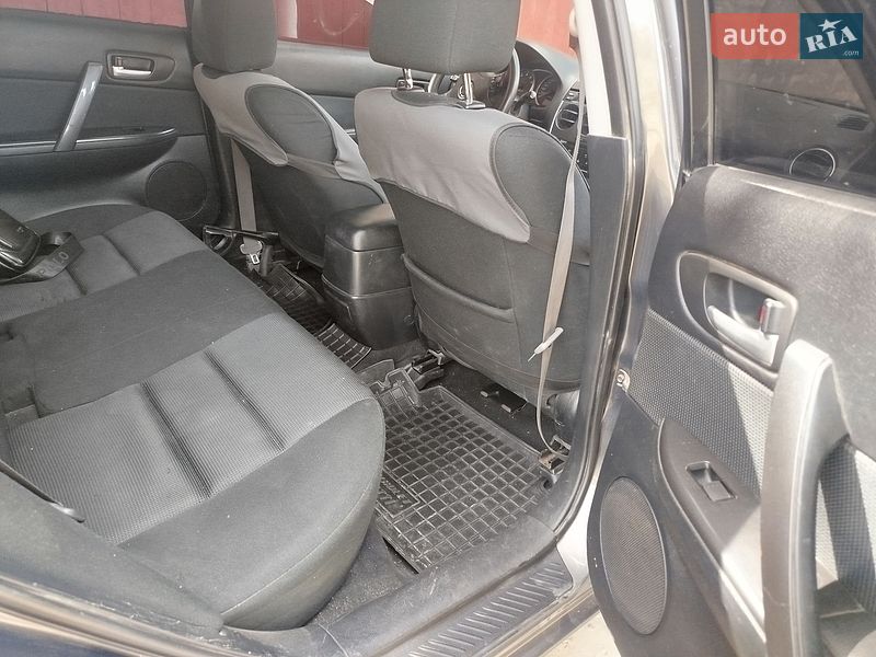 Седан Mazda 6 2007 в Черновцах