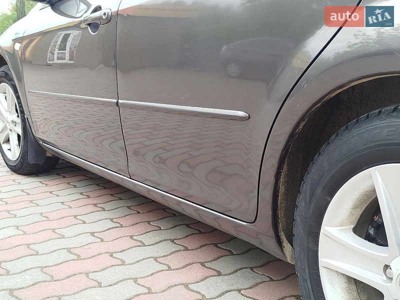 Седан Mazda 6 2007 в Черновцах