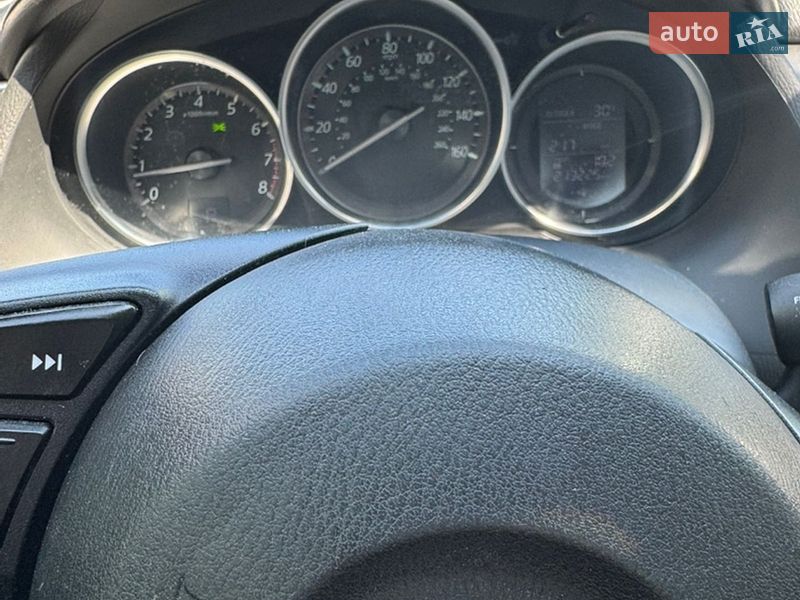 Седан Mazda 6 2015 в Киеве